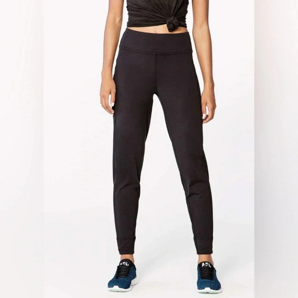 Lululemon Run On Jogger (28") size 10 - Picture 3 of 6